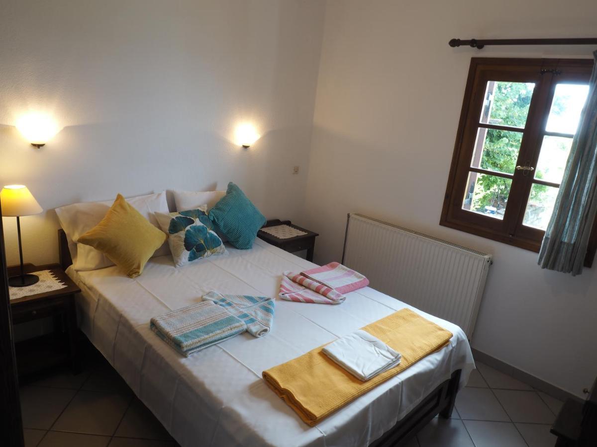 Felitsia Apartments & Studios Agios Ioannis  Buitenkant foto