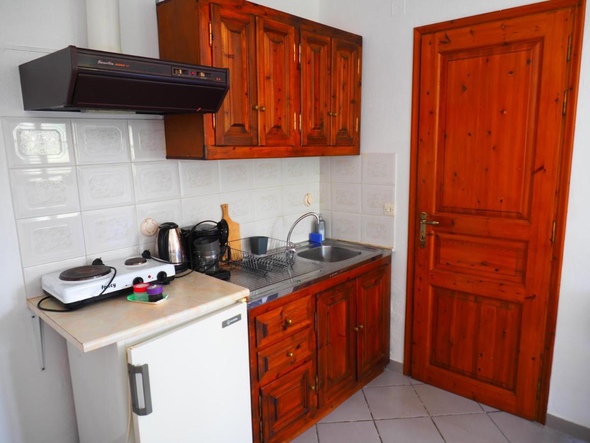 Felitsia Apartments & Studios Agios Ioannis  Buitenkant foto